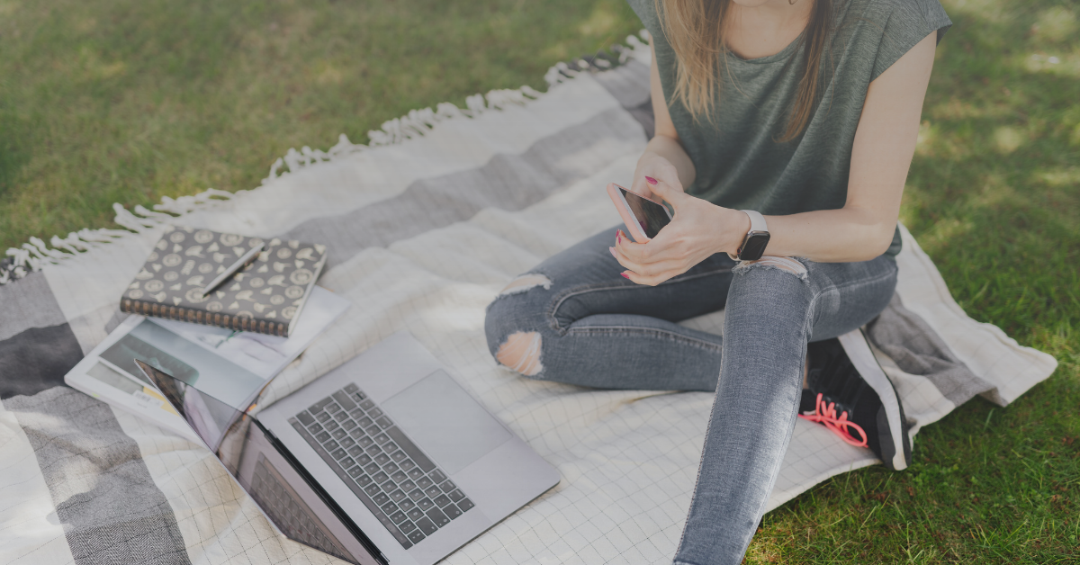 Best Outdoor WiFi Devices for Your Backyard (2026)